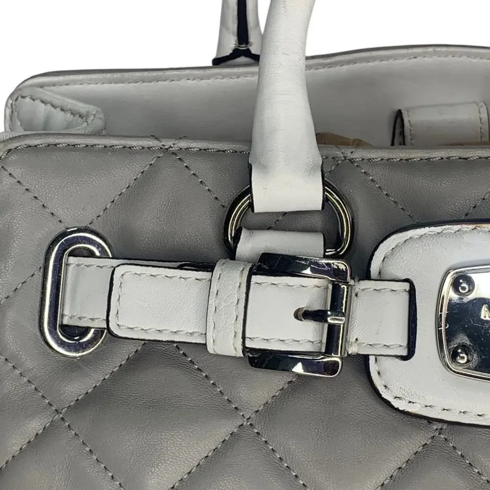 Michael Kors Hamilton Quilted Gray and White Hand Shoulder Bag